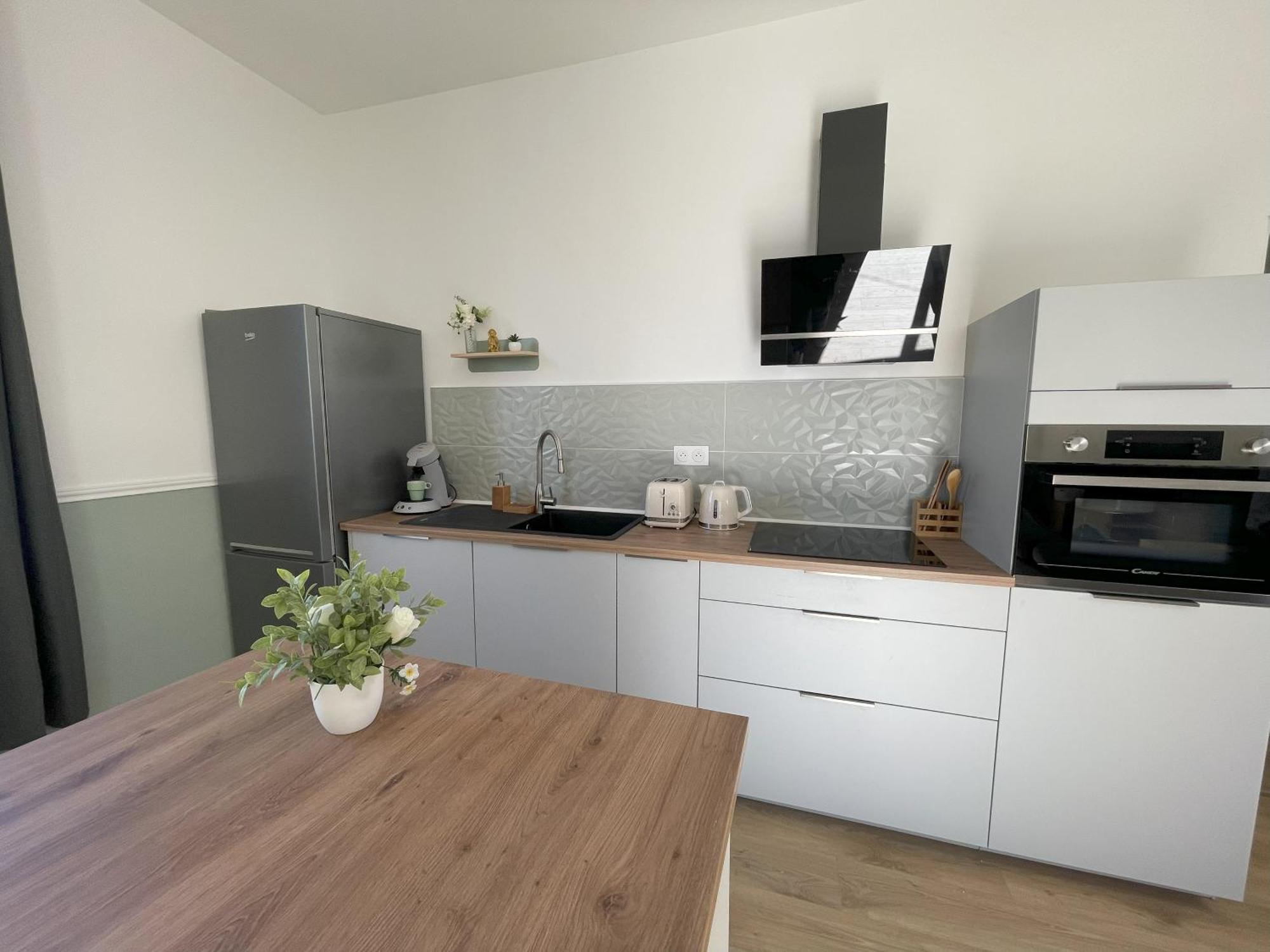 Elegance & Confort Au Coeur De Cholet ! Bagian luar foto